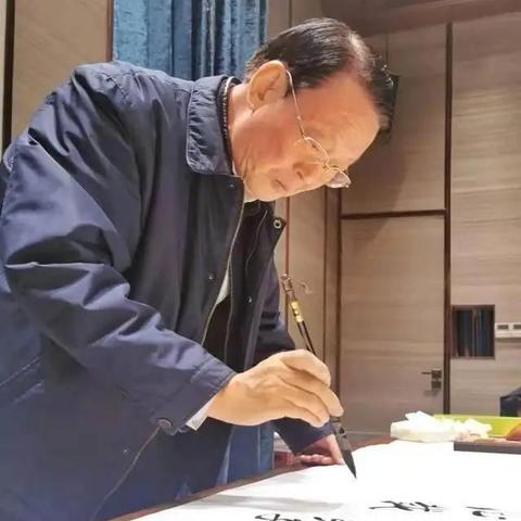 看香港最快开奖直播|深入分析科技相关成语的内涵_T.0.189