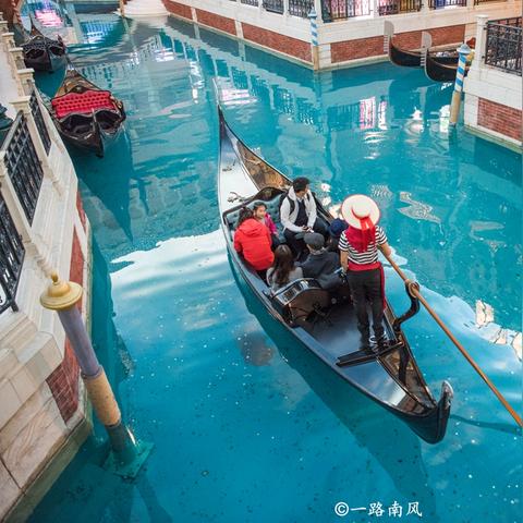 澳门118公开资料|探索古镇风情与美食之旅_专业款.0.9